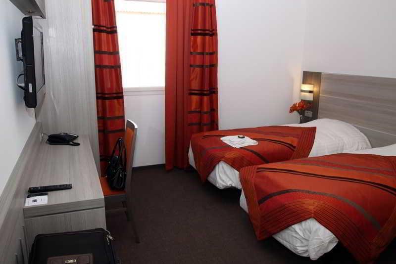 Ibis Styles Marseille Plan De Campagne Hotel Mirabeau Kültér fotó